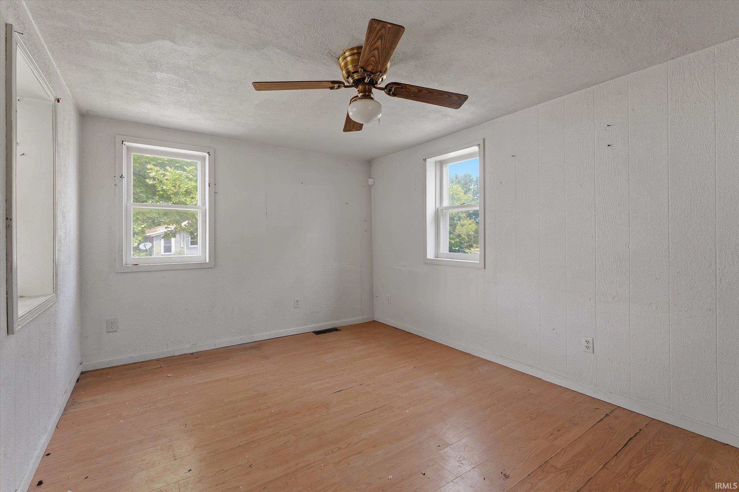 906 River Avenue Goshen IN 46528
