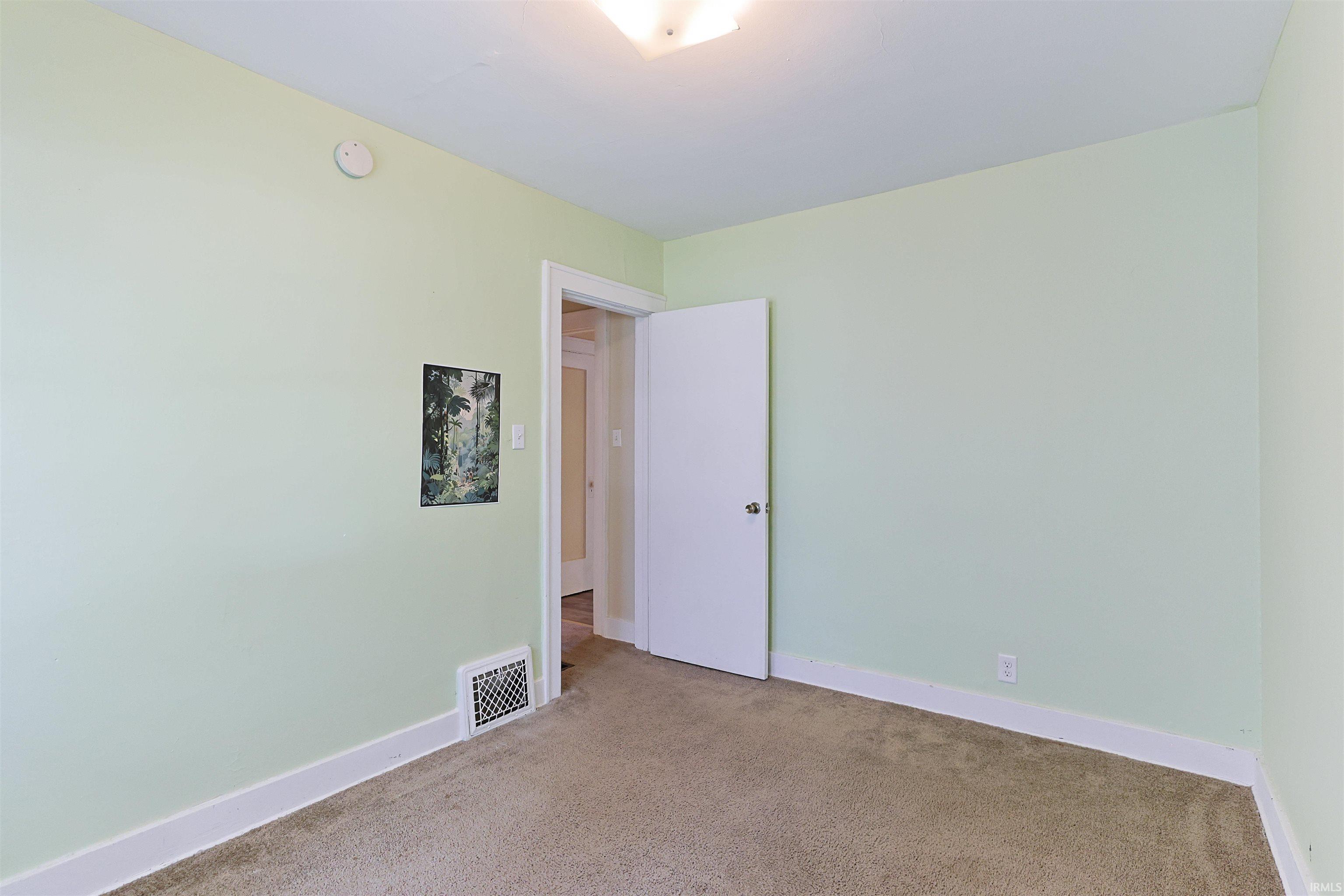 2157 Berkley Place South Bend IN 46616