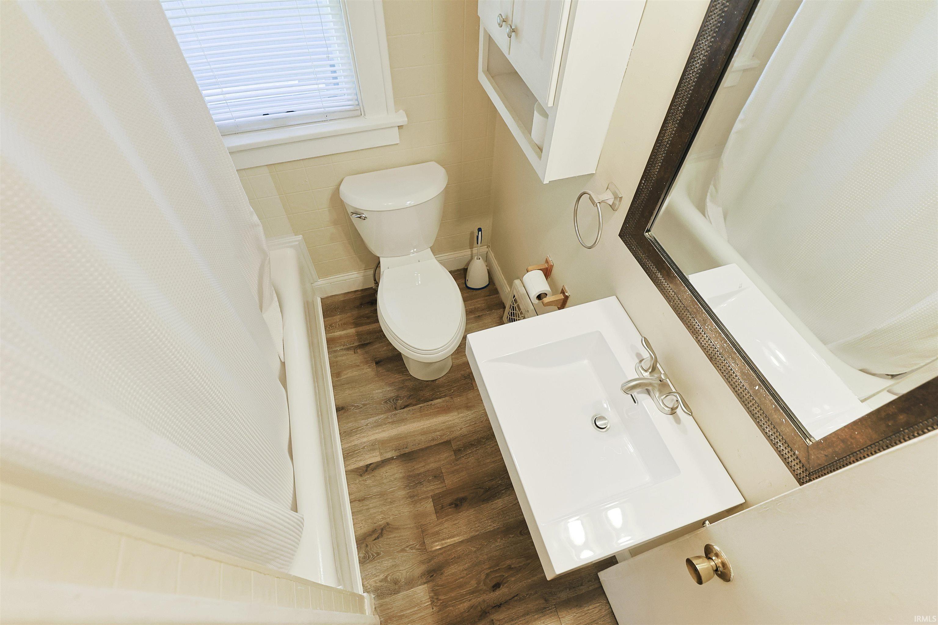 2157 Berkley Place South Bend IN 46616
