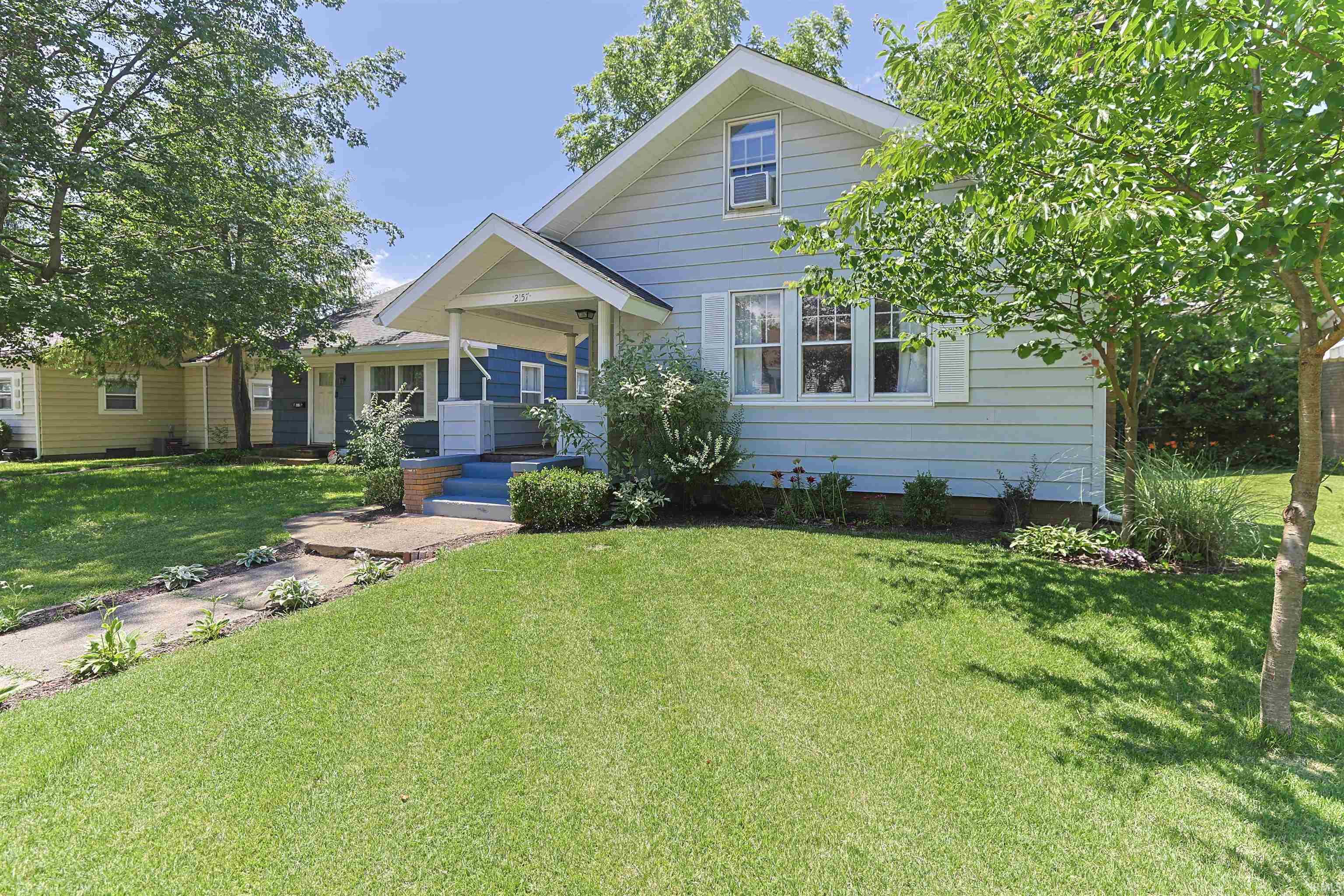 2157 Berkley Place South Bend IN 46616