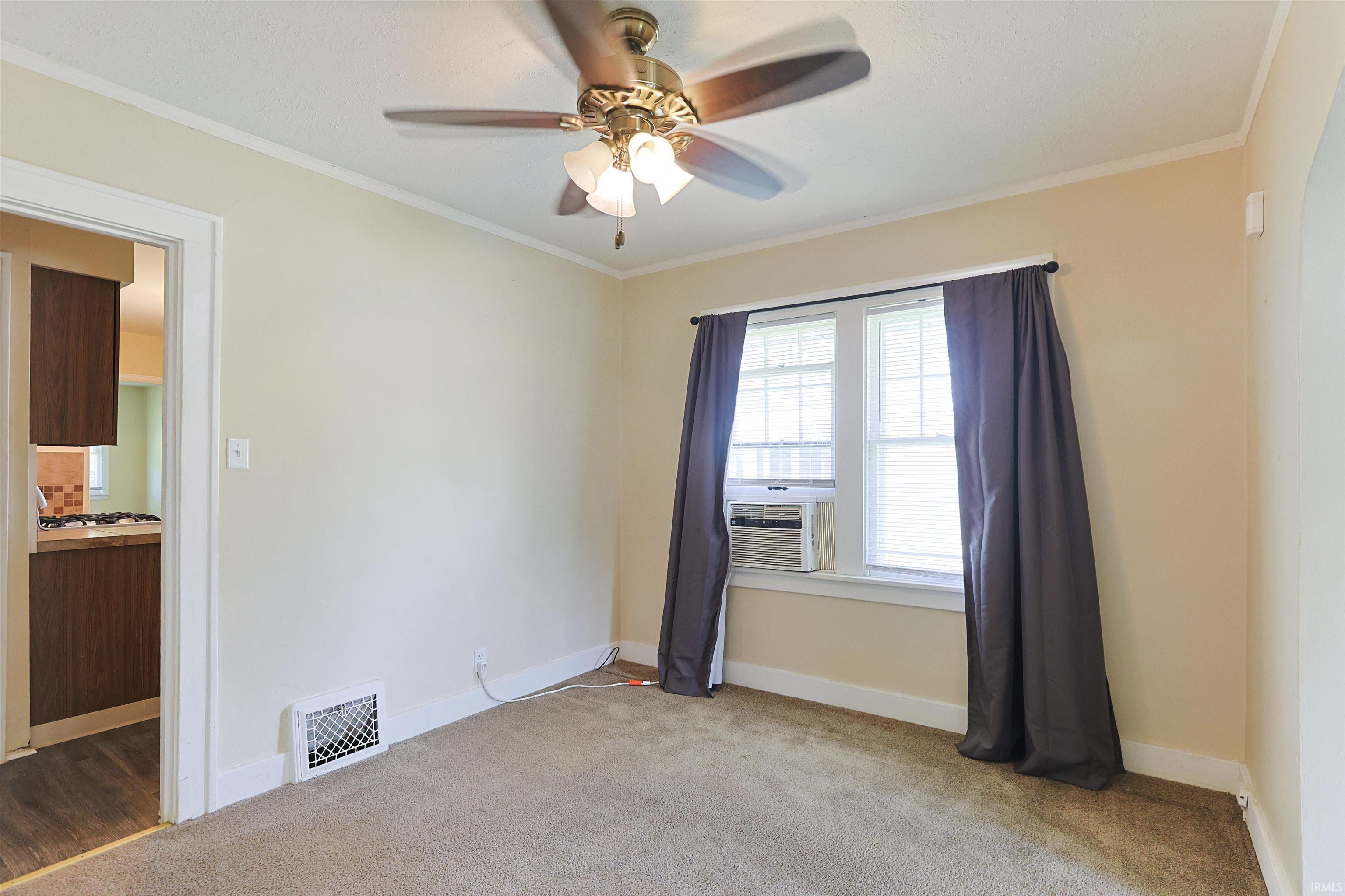 2157 Berkley Place South Bend IN 46616