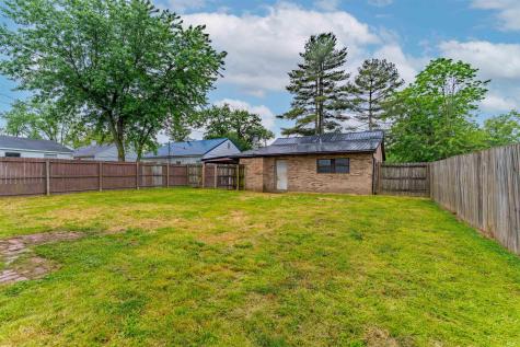 1250 Maple Court Street Evansville IN 47714