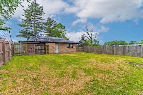 1250 Maple Court Street Evansville IN 47714