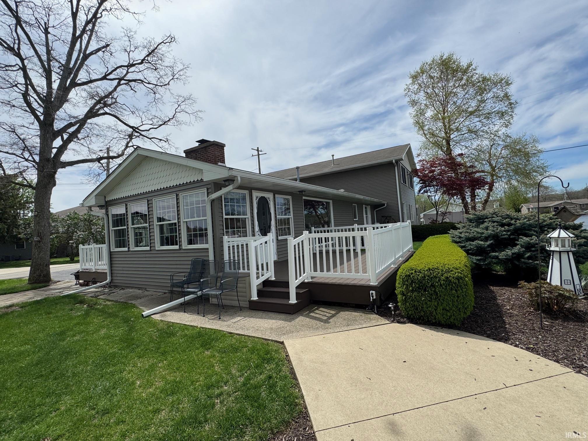 2516 Park Place Rochester IN 46975