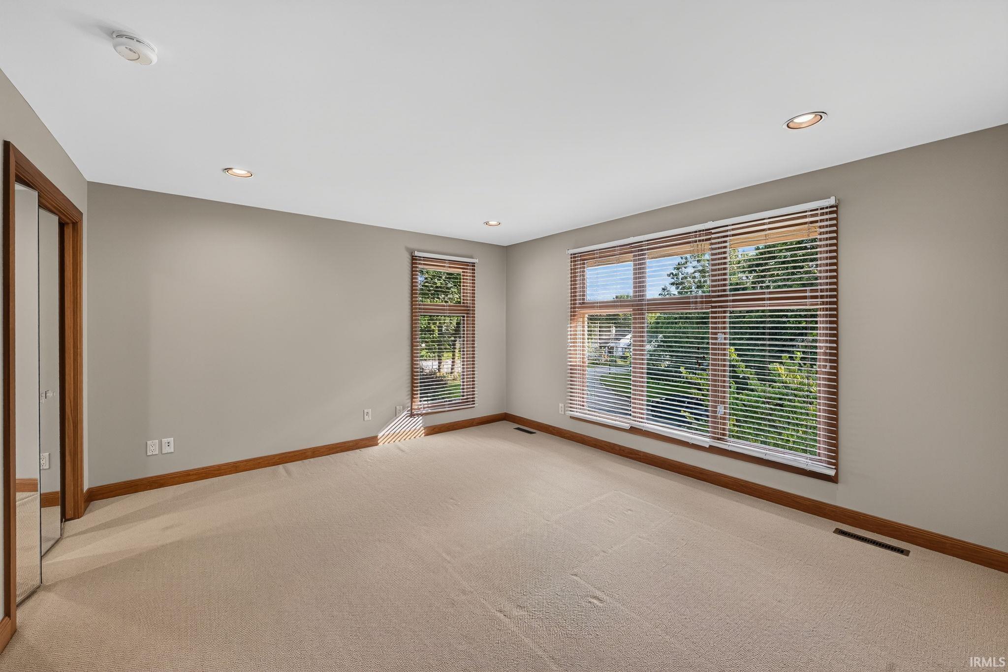 52752 Willow Bend Drive Granger IN 46530
