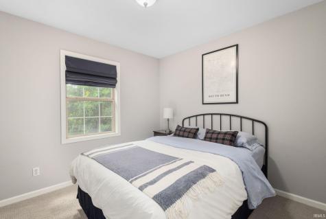 4342 Field Gate Drive South Bend IN 46628