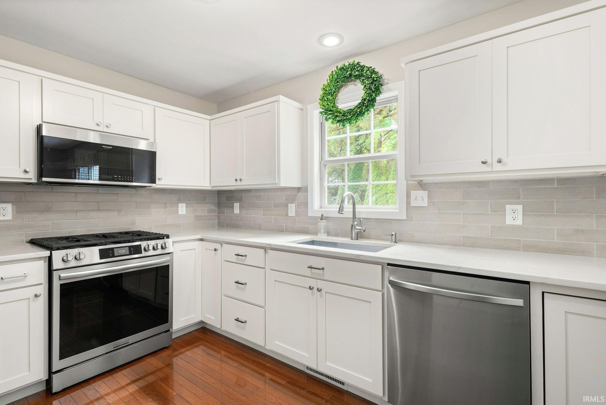 4342 Field Gate Drive South Bend IN 46628