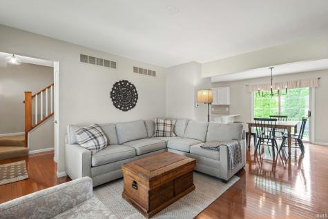 4342 Field Gate Drive South Bend IN 46628