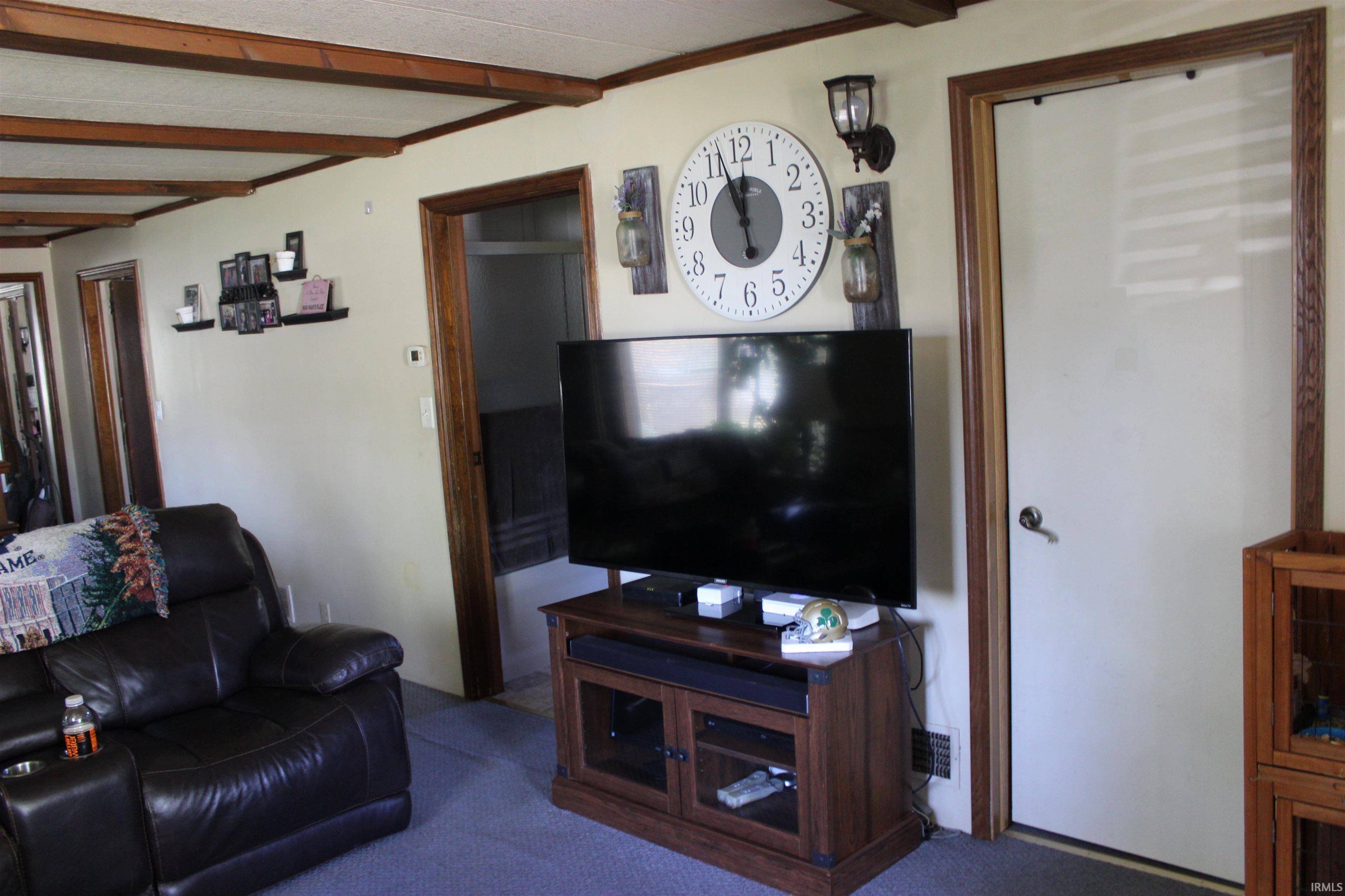 1327 Mcpherson Street Elkhart IN 46514