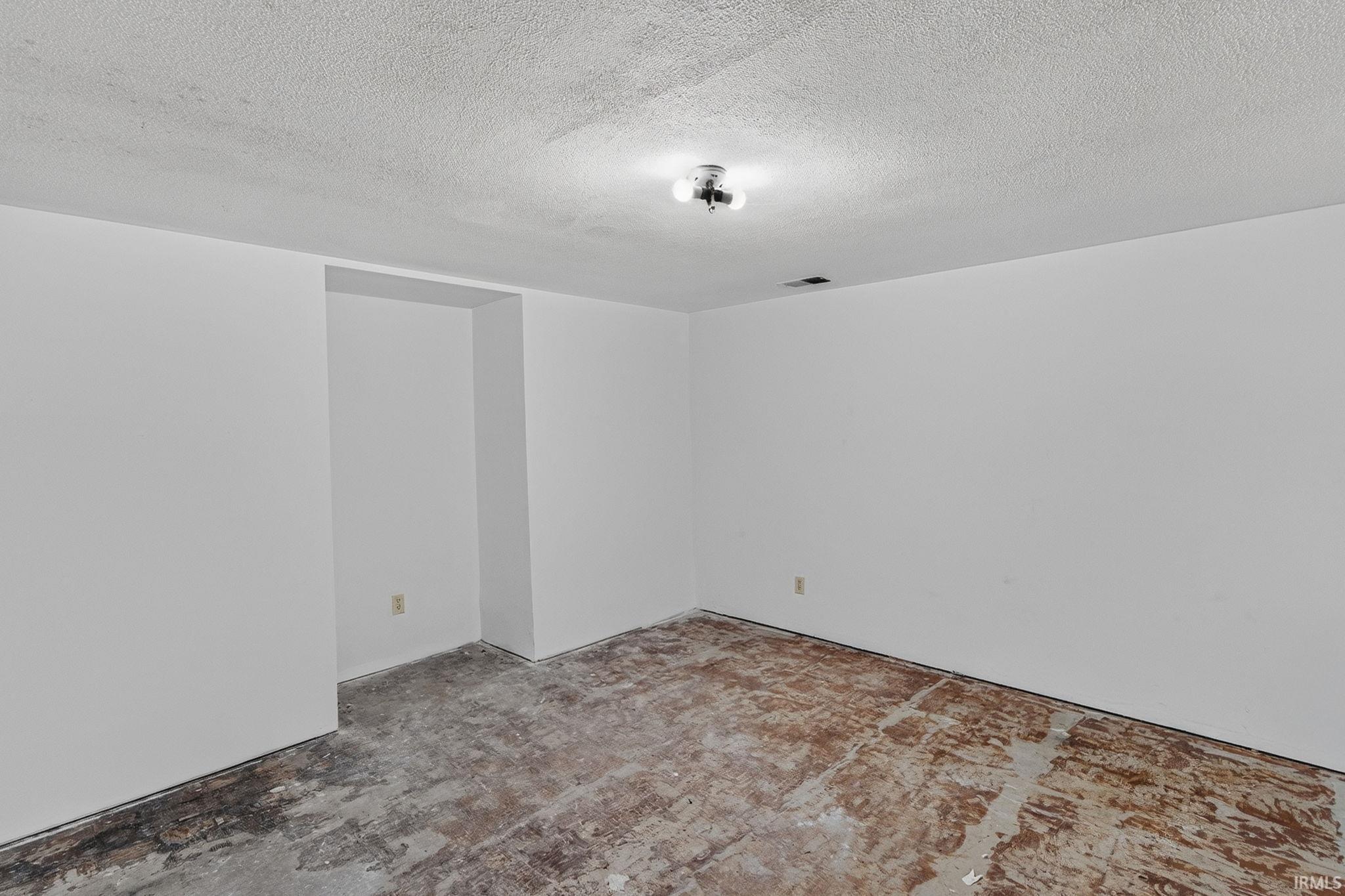 5411 Cotswold Lane South Bend IN 46614