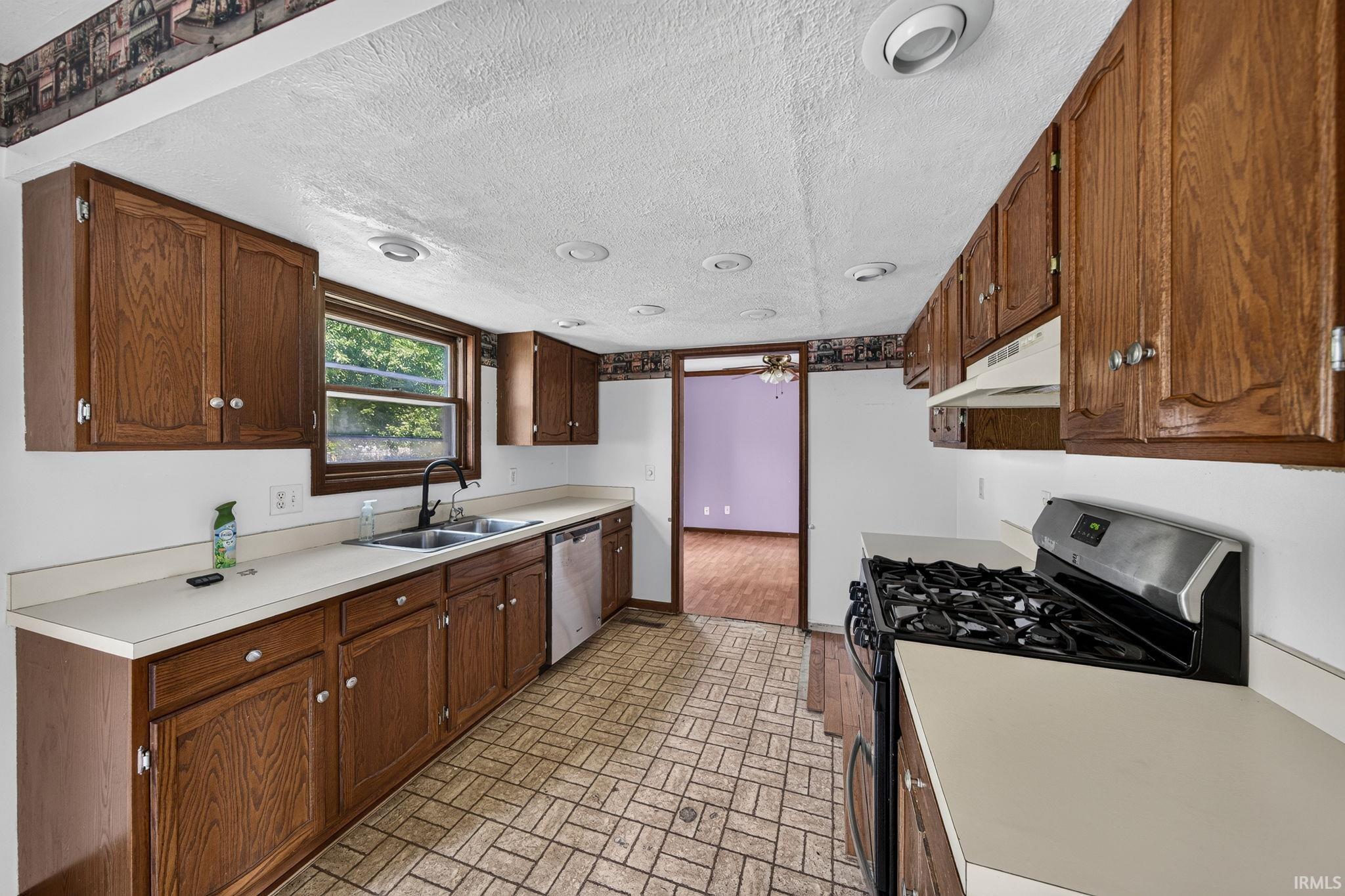 5411 Cotswold Lane South Bend IN 46614