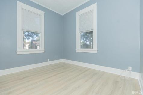 810 E Gum Street Evansville IN 47713