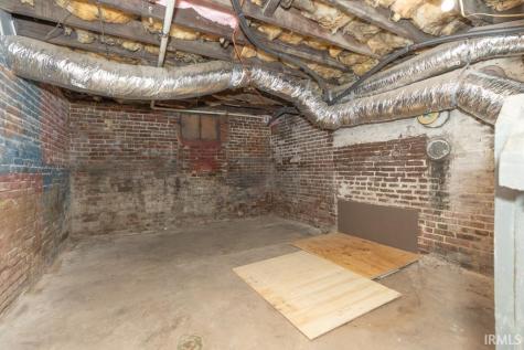 810 E Gum Street Evansville IN 47713