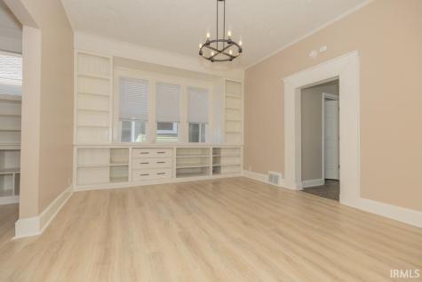 810 E Gum Street Evansville IN 47713