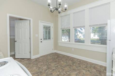 810 E Gum Street Evansville IN 47713