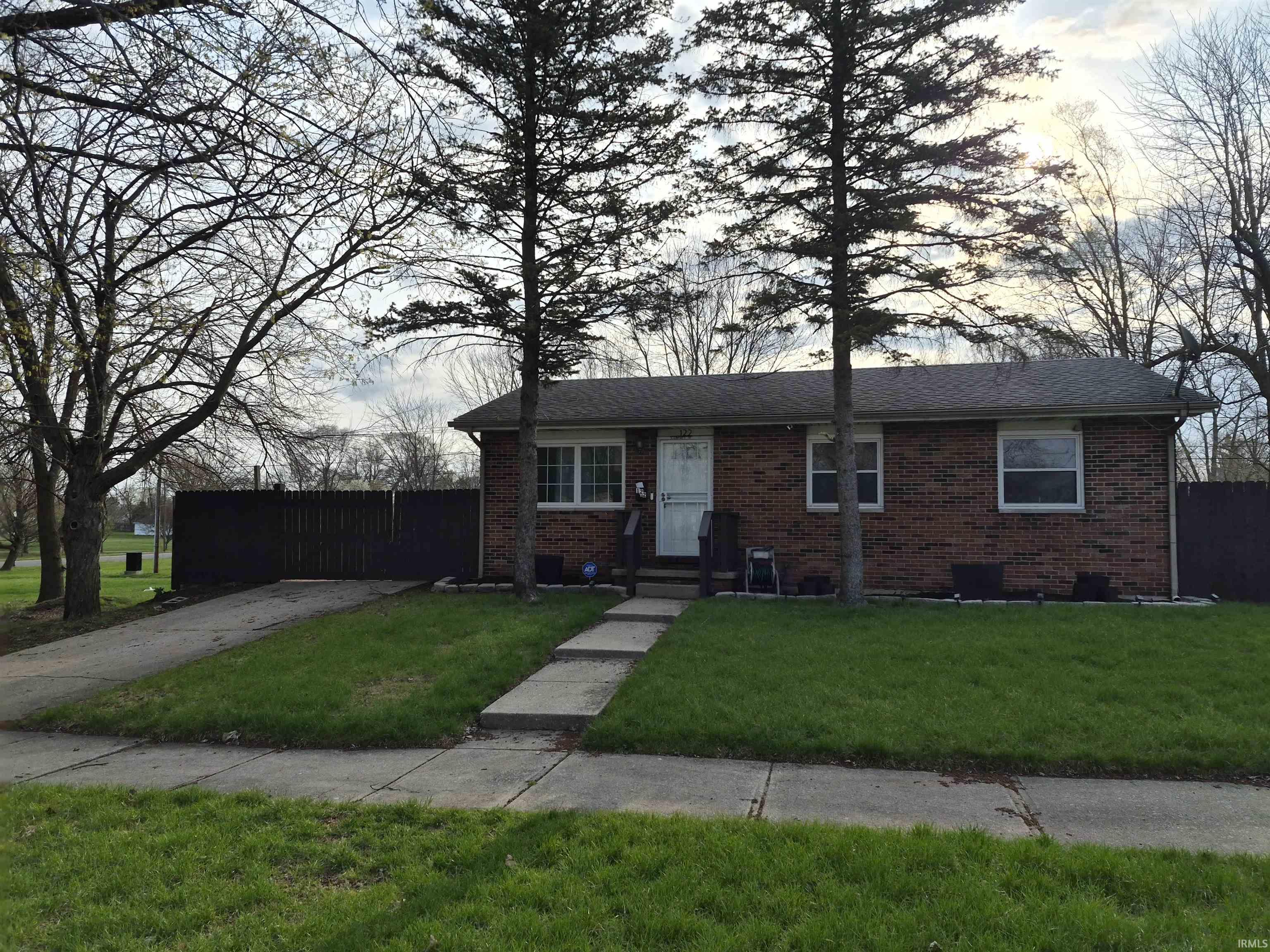 122 S Liberty Street South Bend IN 46619