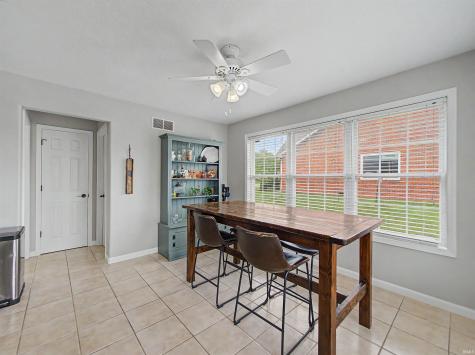 8737 Clear Creek Drive Evansville IN 47711