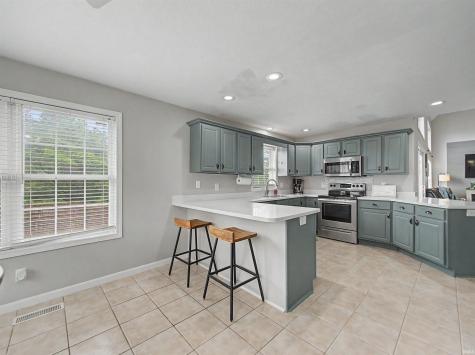 8737 Clear Creek Drive Evansville IN 47711