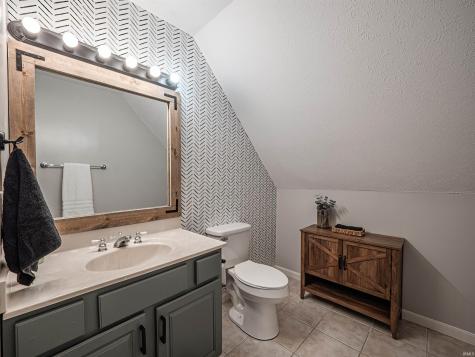 8737 Clear Creek Drive Evansville IN 47711