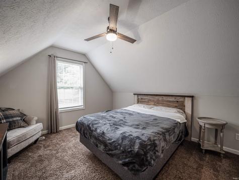 8737 Clear Creek Drive Evansville IN 47711