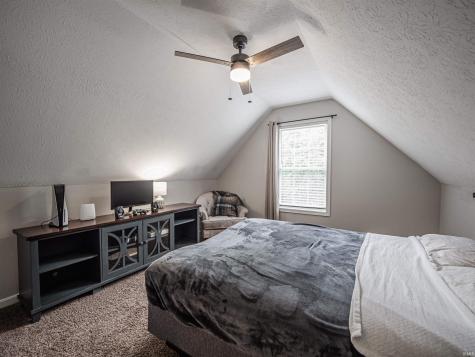 8737 Clear Creek Drive Evansville IN 47711