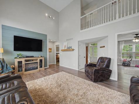8737 Clear Creek Drive Evansville IN 47711