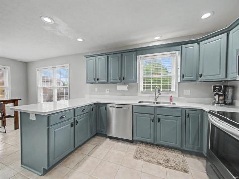 8737 Clear Creek Drive Evansville IN 47711