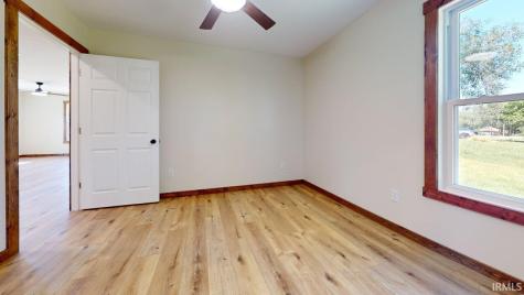 120 N Murlin Street Bicknell IN 47512