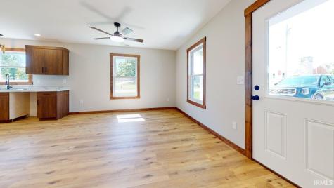 120 N Murlin Street Bicknell IN 47512