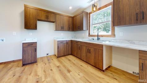 120 N Murlin Street Bicknell IN 47512