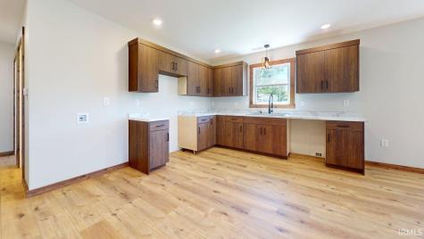 120 N Murlin Street Bicknell IN 47512