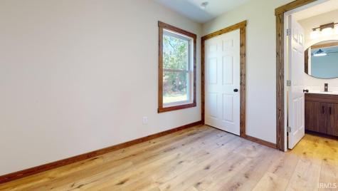 120 N Murlin Street Bicknell IN 47512