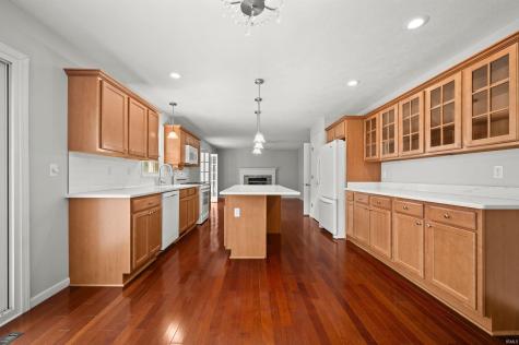 18980 Cedar Mill Court South Bend IN 46637