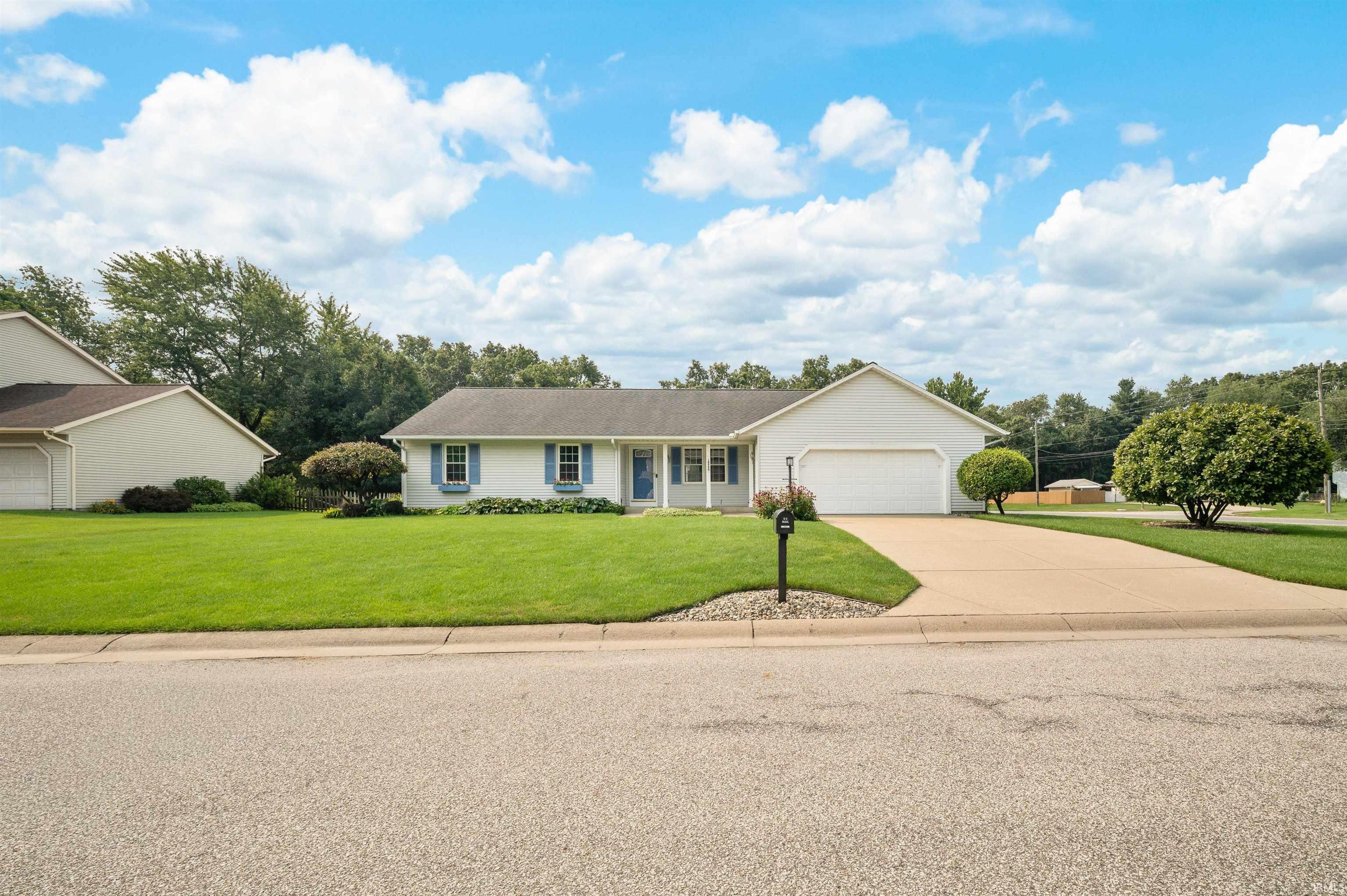 18980 Cedar Mill Court South Bend IN 46637