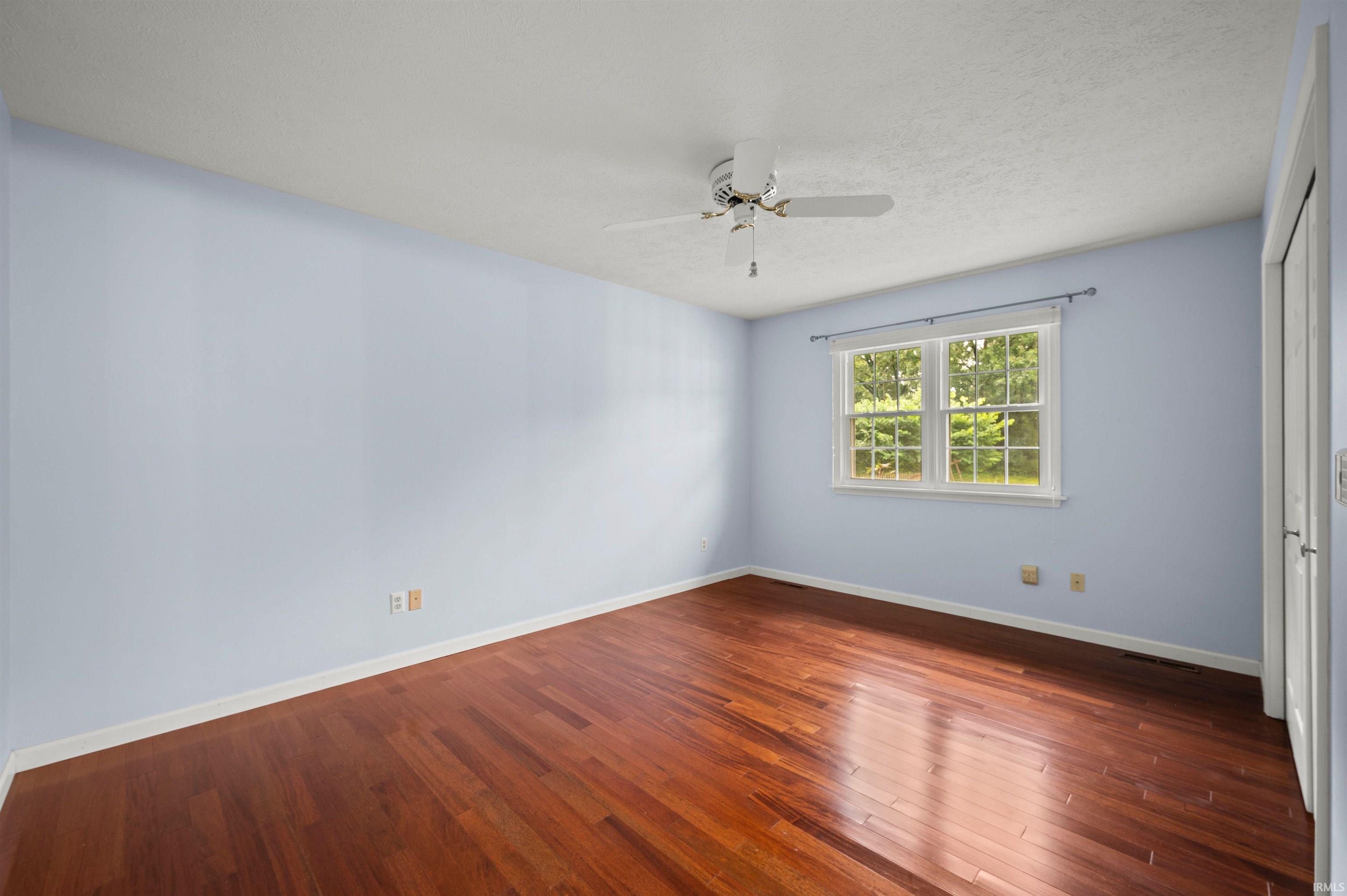 18980 Cedar Mill Court South Bend IN 46637