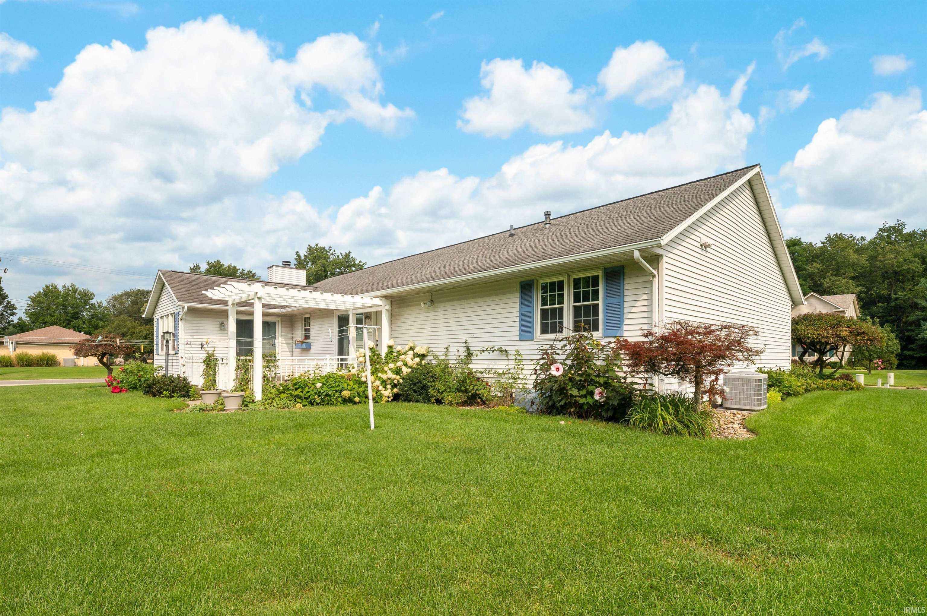 18980 Cedar Mill Court South Bend IN 46637