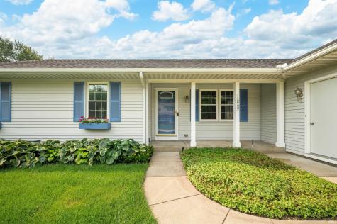18980 Cedar Mill Court South Bend IN 46637