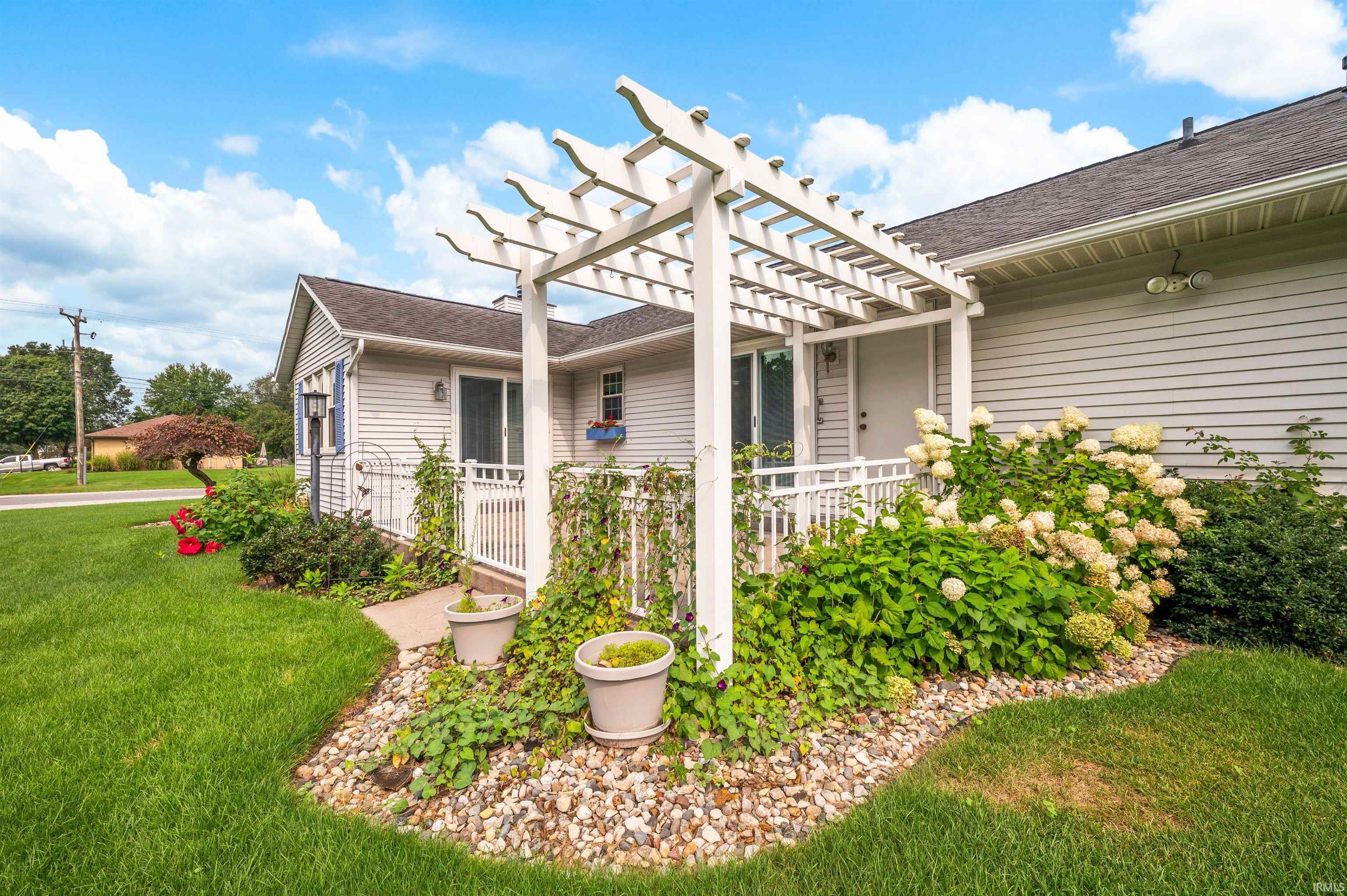 18980 Cedar Mill Court South Bend IN 46637