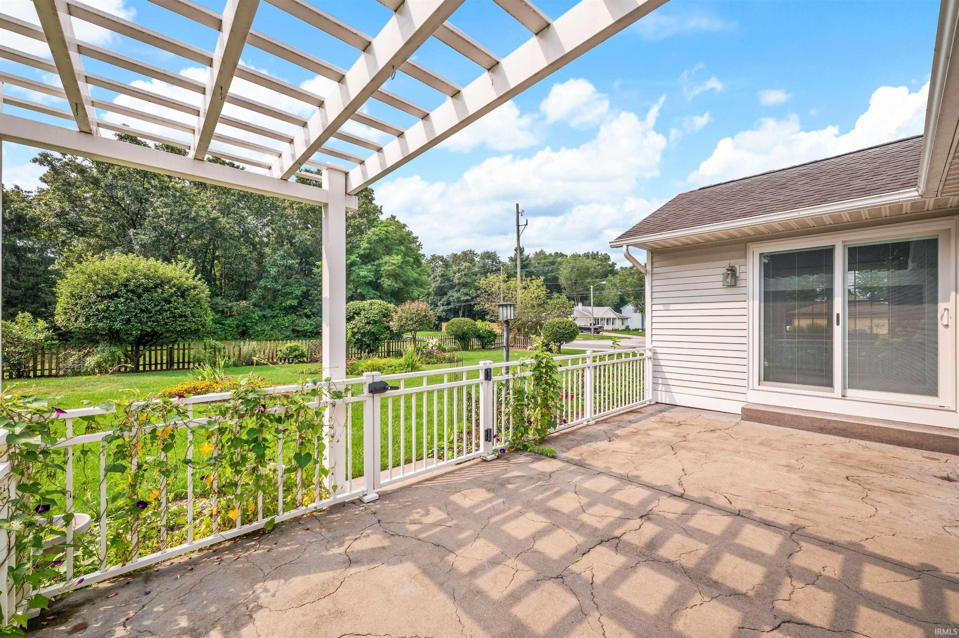 18980 Cedar Mill Court South Bend IN 46637