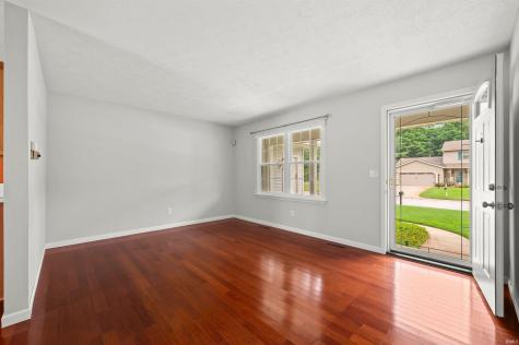 18980 Cedar Mill Court South Bend IN 46637