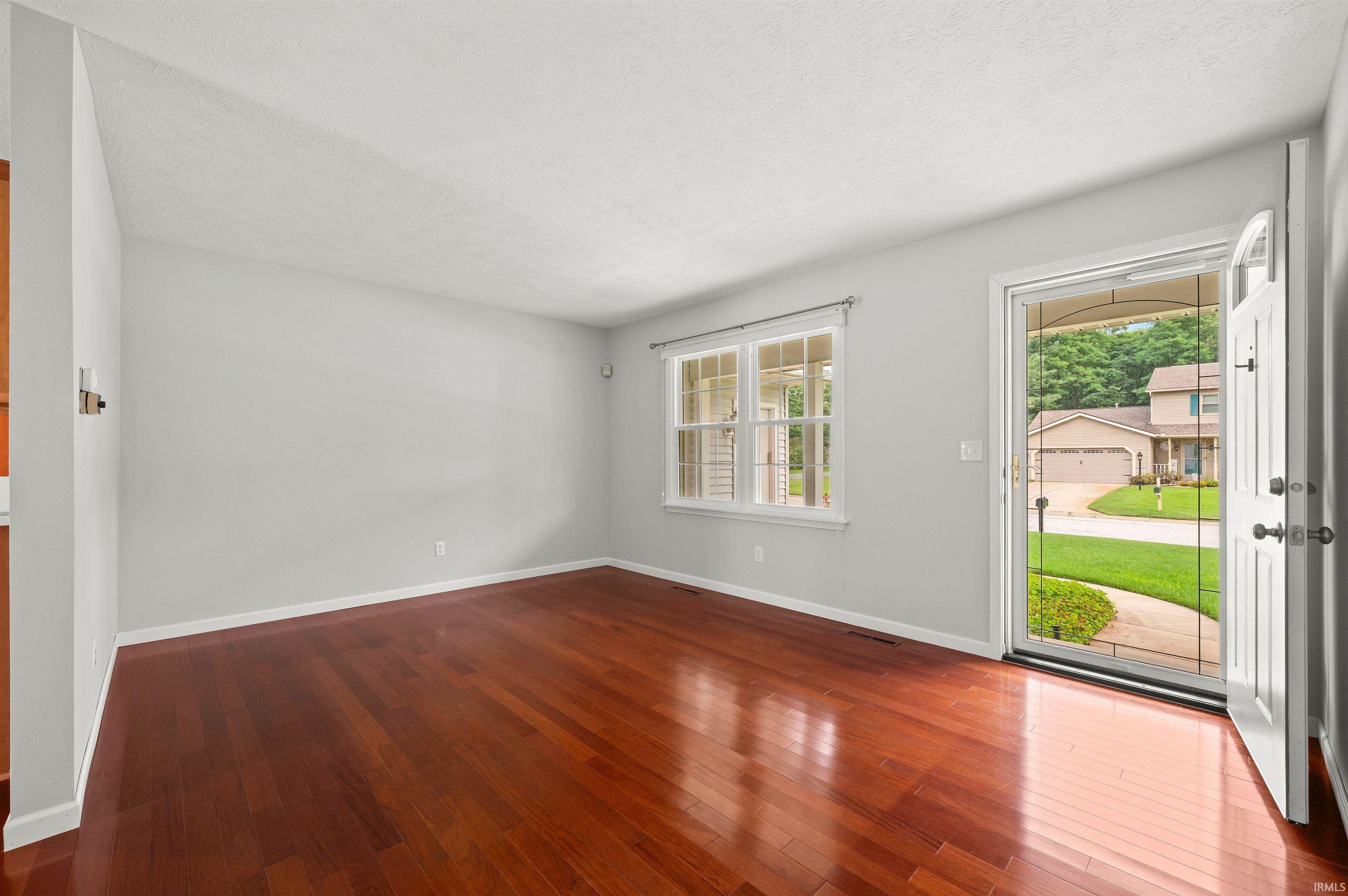 18980 Cedar Mill Court South Bend IN 46637