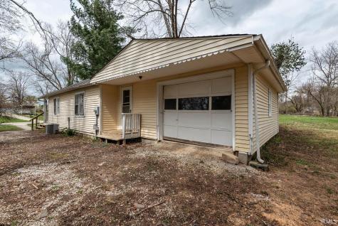 1821 Maxwell Street Bloomington IN 47401