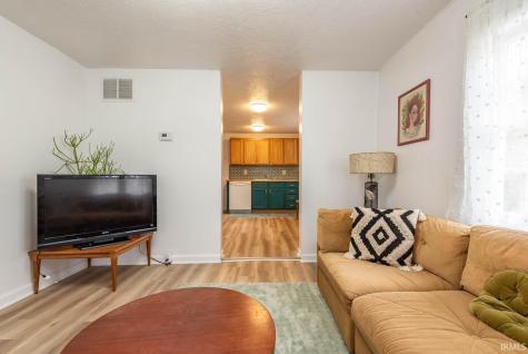 1821 Maxwell Street Bloomington IN 47401