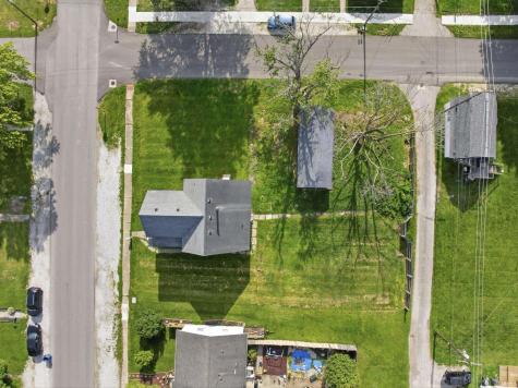 303 E South H Street Gas City IN 46933