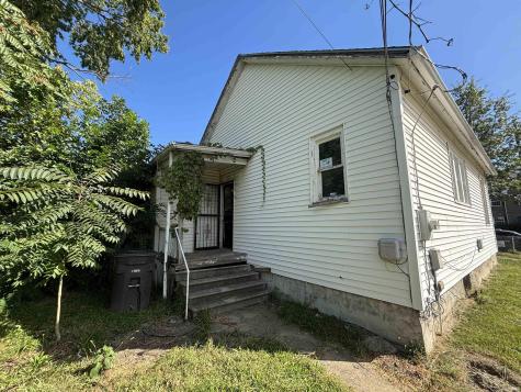 2344 Oliver Street Fort Wayne IN 46803