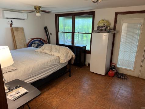 8180 E Northshore Drive Unionville IN 47468