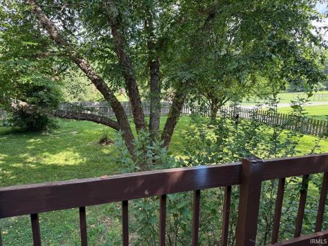 8180 E Northshore Drive Unionville IN 47468