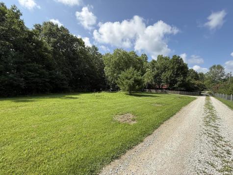 8180 E Northshore Drive Unionville IN 47468