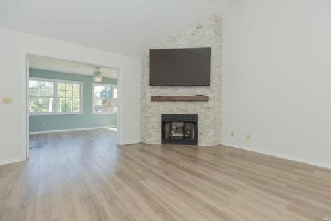 2644 Waterstone Drive Evansville IN 47725