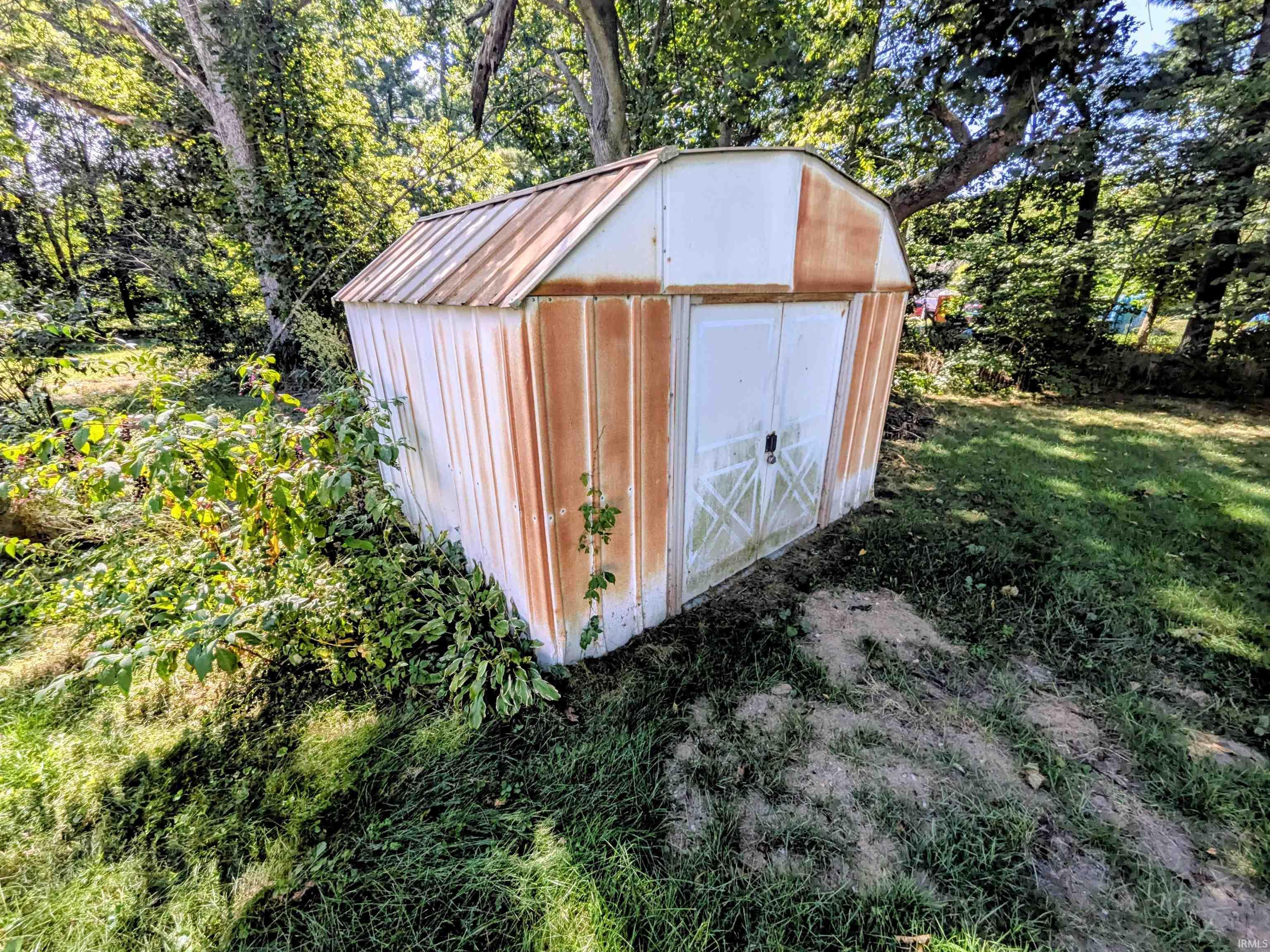 55071 Holmes Road South Bend IN 46628